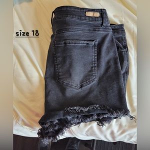 Size 18 True craft black jean shorts
